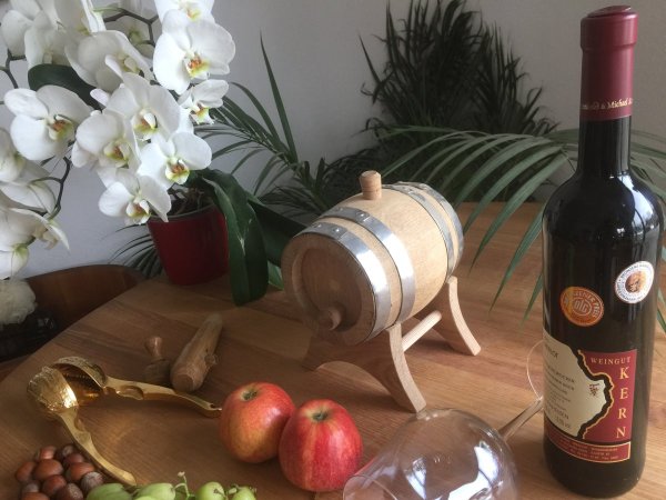 Holzfass 1 Liter Eichenfass für Schnaps, Whisky und Rum zur optimalen Lagerung und Reifung